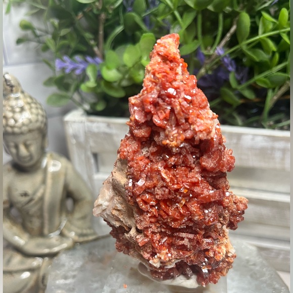 Stunning Vanadanite Specimen- Morocco 🇲🇦 - Picture 9 of 9